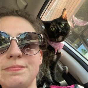 Meet your Posher, Carol-ann